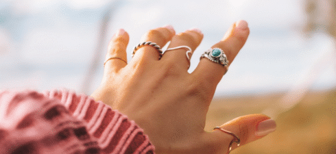 sapphire engagement rings uk