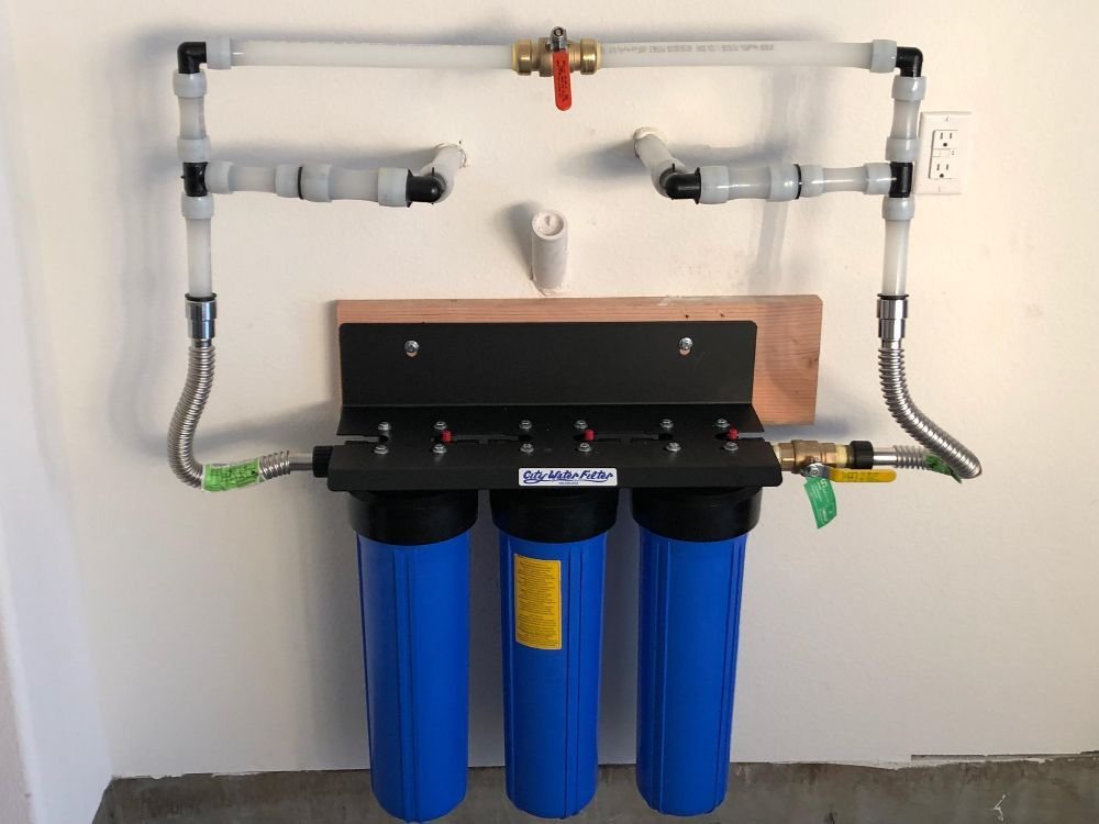 Choosing the Right Water Filtration for a Cleaner, More Comfortable Home